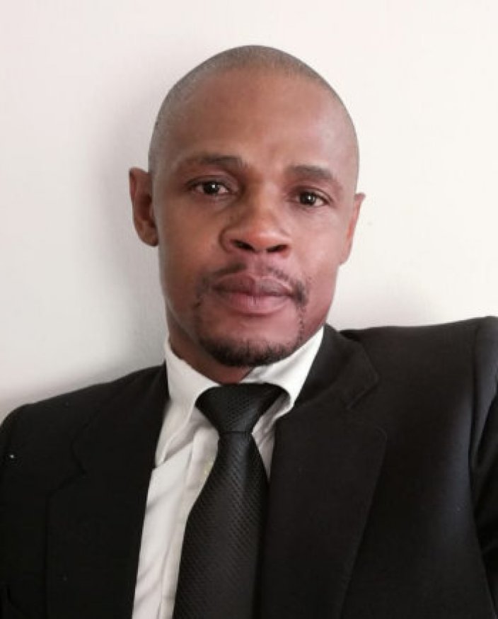 gallery/portals-0-Staff-Reggie_350x435