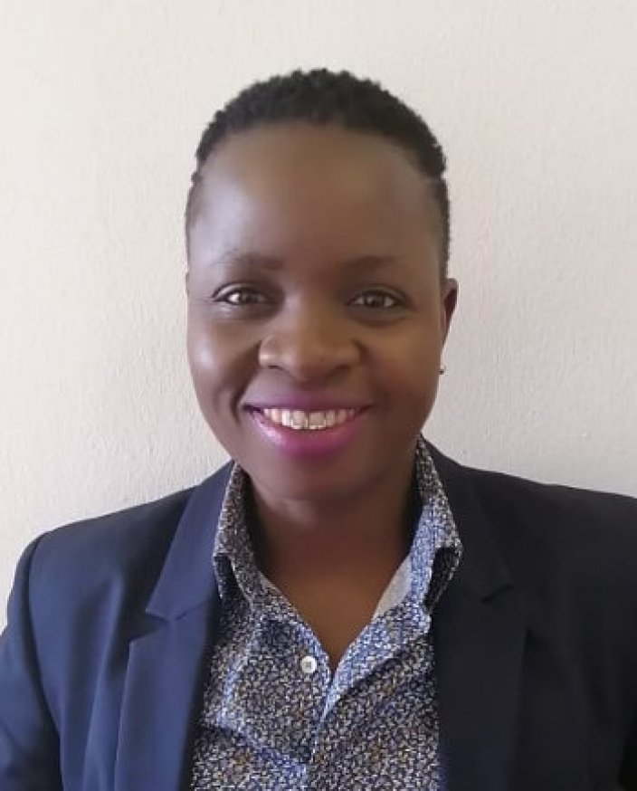 gallery/portals-0-Staff-Tsakani_350x435